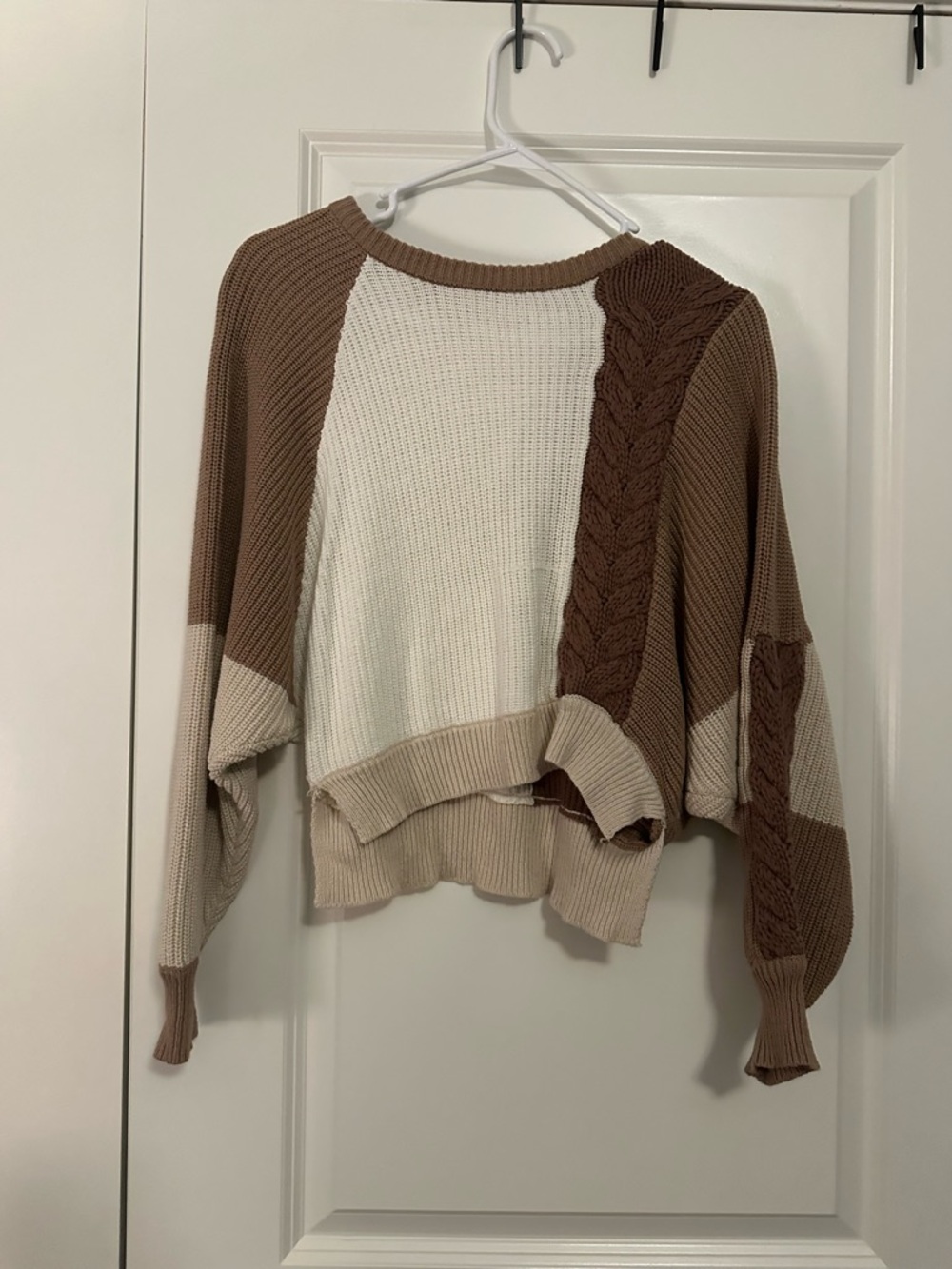 moon & madison Cream and Brown Cable-Accent Colorblock Crew Sweater